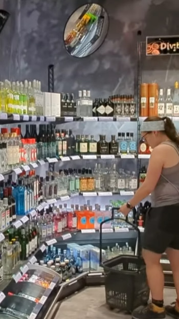 Vinmonopolet v Oslu: Nákup vína