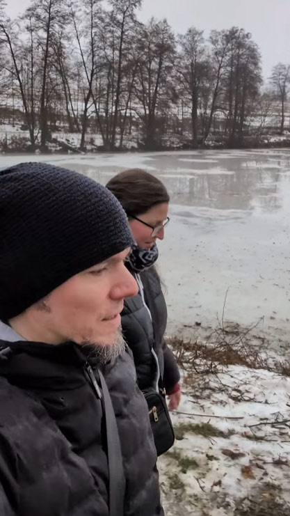 Ve Žďáru n. Sáz. jdeme podél řeky na Zelenou horu